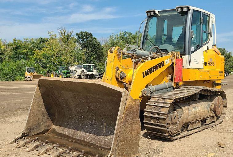 2016 Liebherr LR636